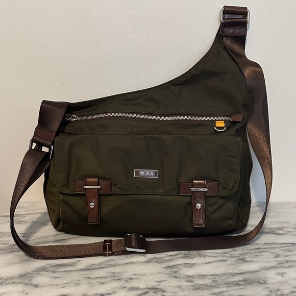 TUMI brown/olive nylon messenger Crossbody Bag leather trim - Picture 1 of 11